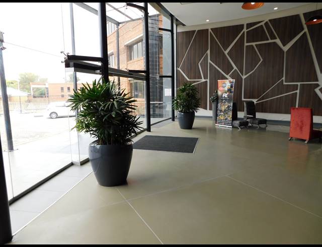 2,000M² OFFICE TO LET IN FERNDALE